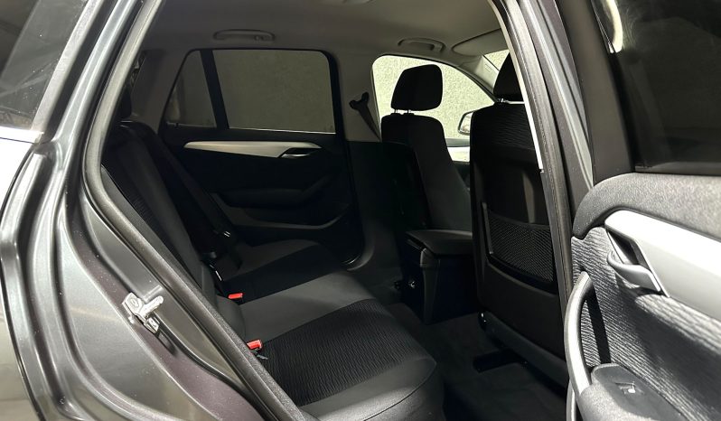 
								BMW X1 full									
