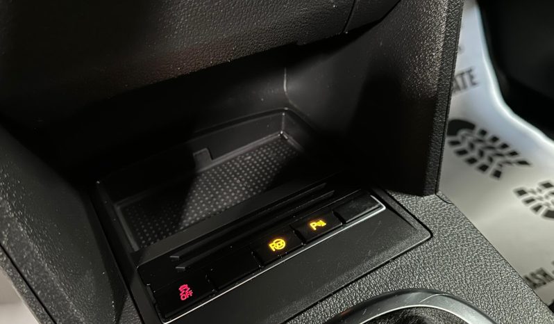 
								VW Touran Highline full									