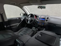 
										VW Tiguan full									