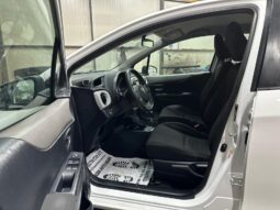 
										Toyota Yaris full									