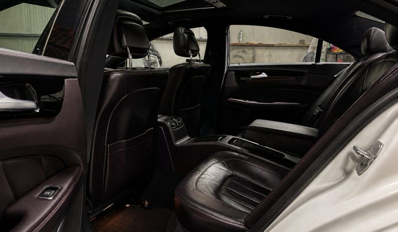 
								Mercedes-Benz CLS250 full									