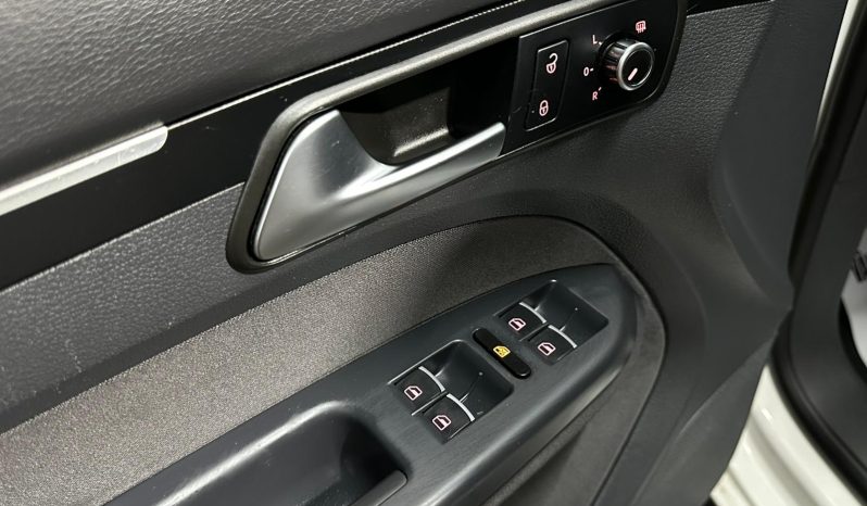 
								VW Touran Highline full									