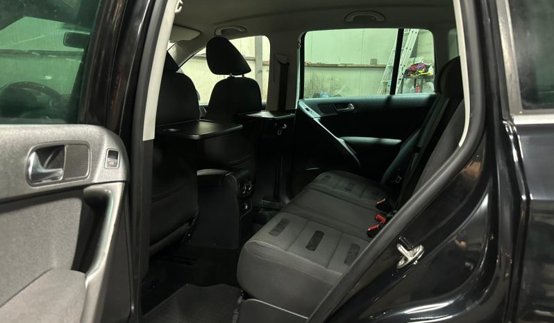 
								VW Tiguan full									