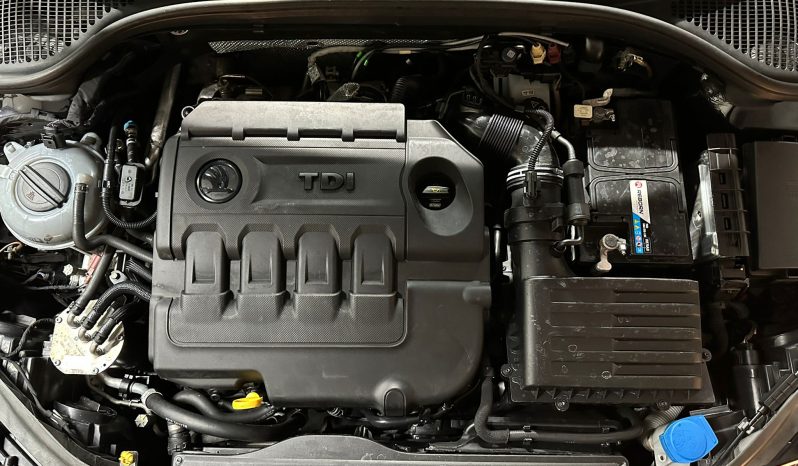 
								Skoda Octavia Style full									