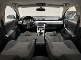 VW Passat “Model Confortline”