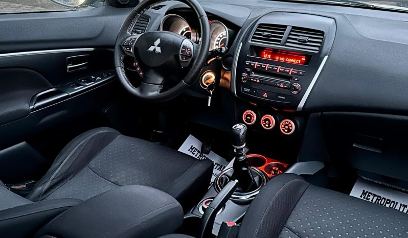 
								Mitsubishi ASX full									