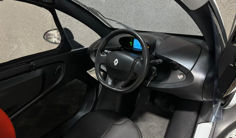 
								Renault Twizy full									