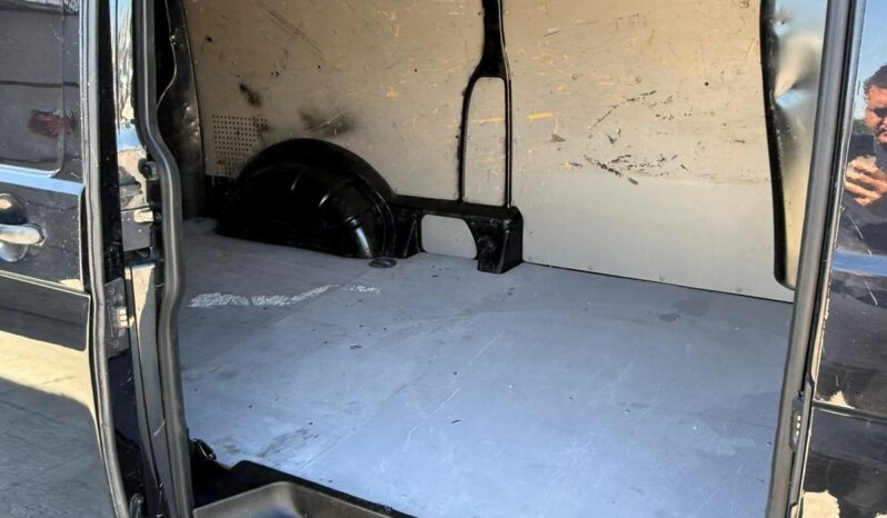 
								VW Transporter T6 full									