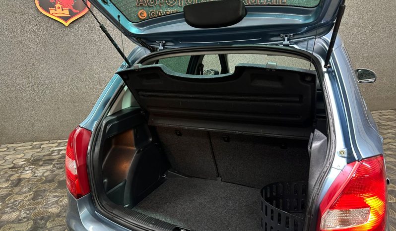 
								Skoda Fabia Elegance full									