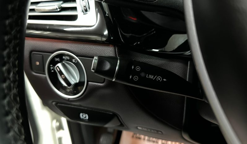 
								Mercedes-Benz CLS250 full									