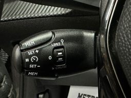 
										Peugeot 208 Style full									