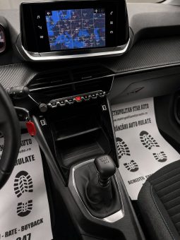 
										Peugeot 208 Style full									