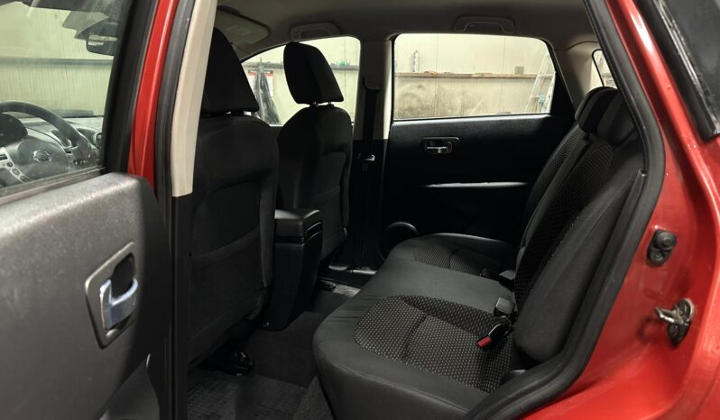 
								Nissan Qashqai “Model Tekna” full									