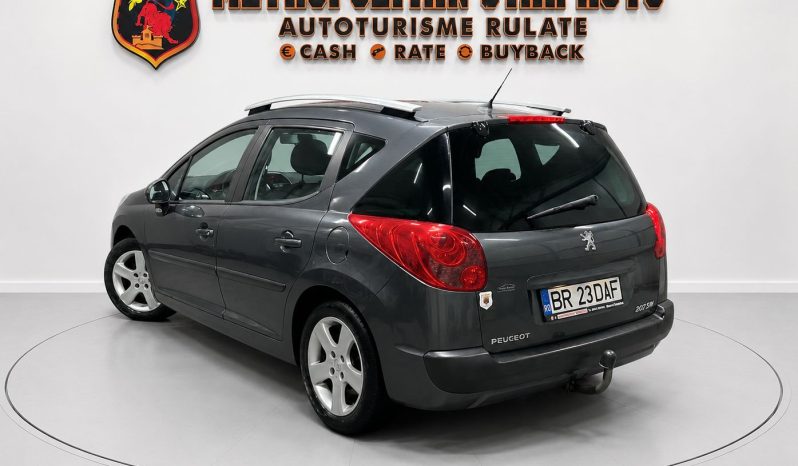 
								Peugeot 207 SW full									