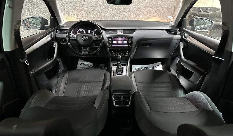 
								Skoda Octavia Style full									