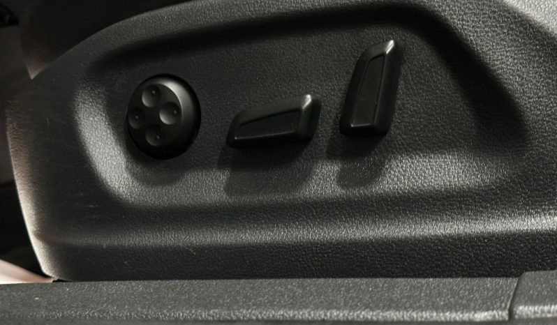 
								VW Tiguan full									