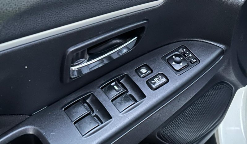 
								Mitsubishi ASX full									