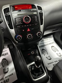 
										Kia Ceed GT full									