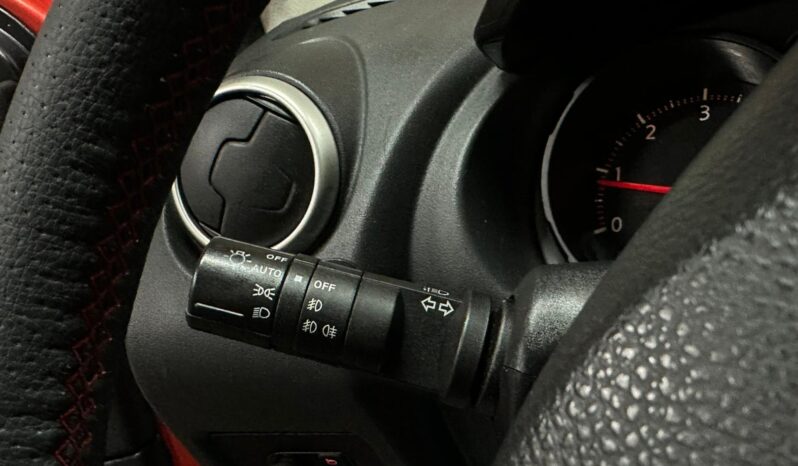 
								Nissan Qashqai “Model Tekna” full									