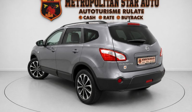 
								Nissan Qashqai+2 “Model Tekna” full									