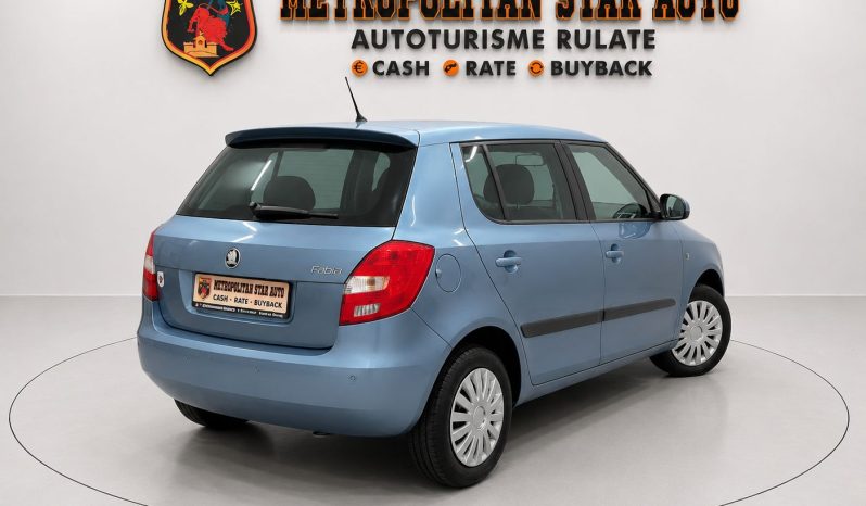 
								Skoda Fabia Elegance full									