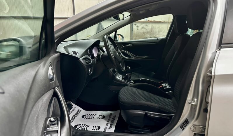 
								Opel Astra K full									