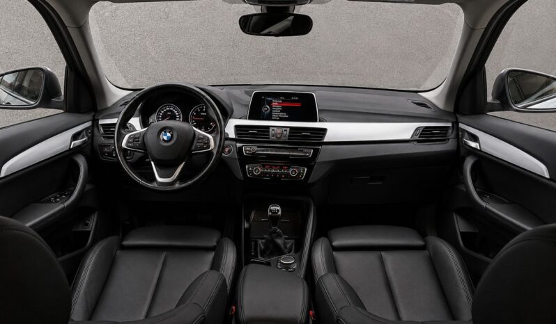 
								BMW X1 2018 full									