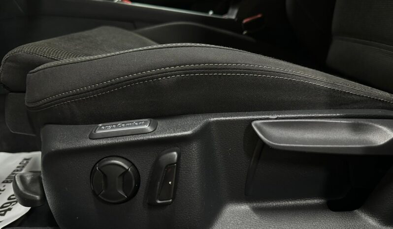 
								VW Passat Comfortline full									