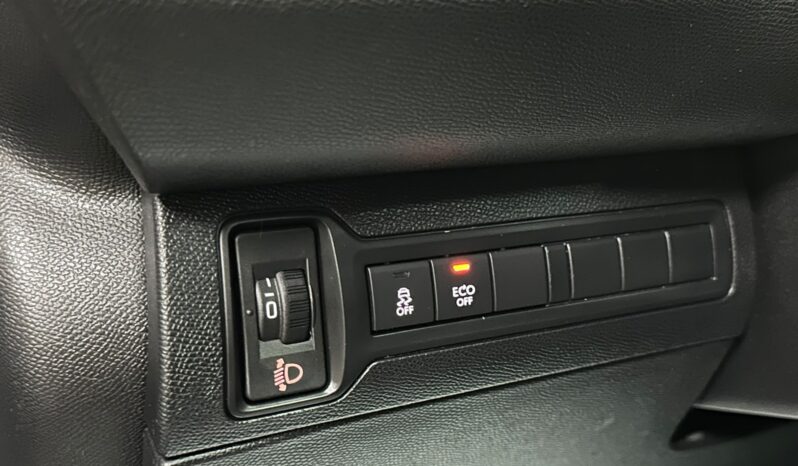 
								Peugeot 308 full									