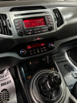 
										Kia Sportage full									