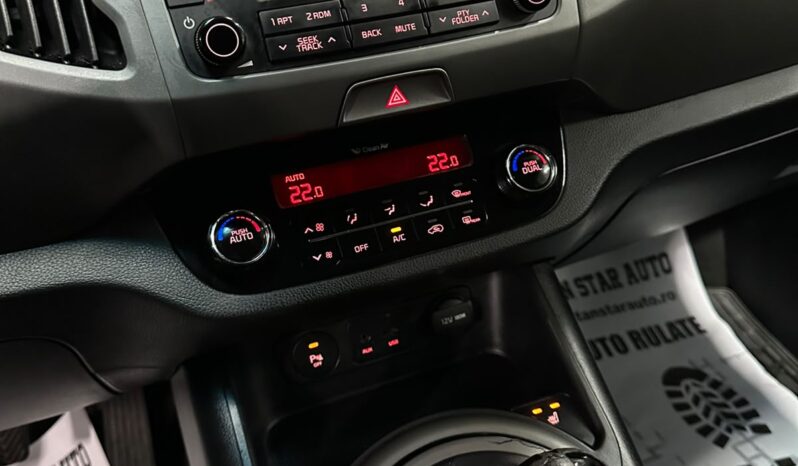 
								Kia Sportage full									