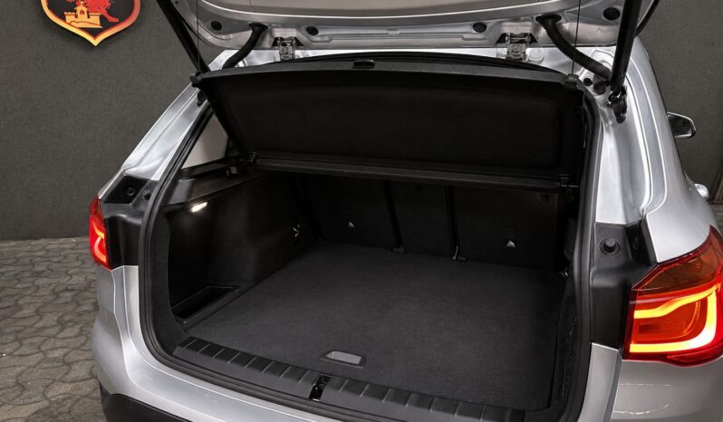 
								BMW X1 2018 full									