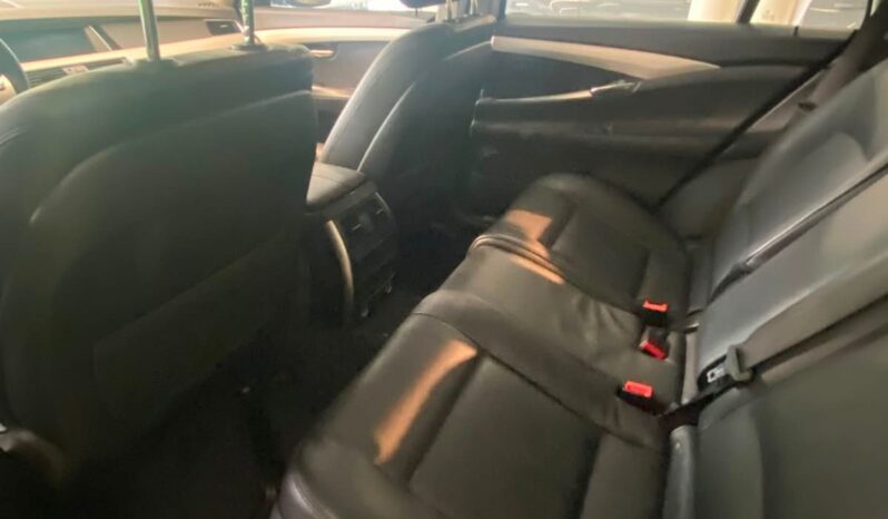 
								BMW 520d GT 2015 full									
