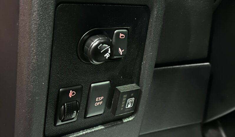 
								Nissan Qashqai “Model Tekna” full									
