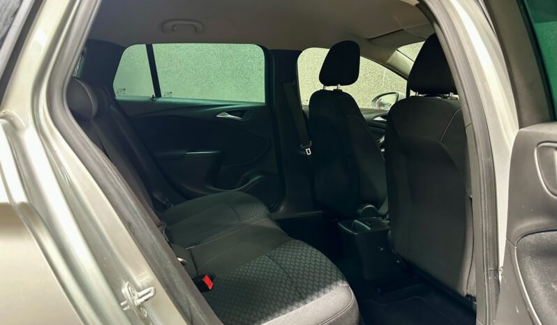 
								Opel Astra K full									