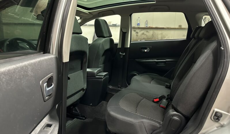 
								Nissan Qashqai “Model Tekna” full									