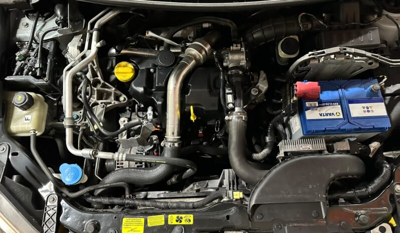 
								Nissan Qashqai “Model Tekna” full									