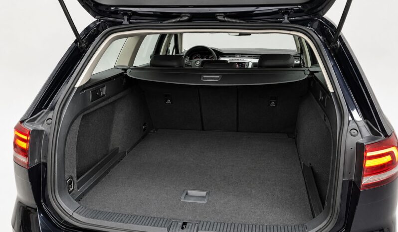 
								VW Passat Comfortline full									