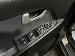 
										Kia Sportage full									