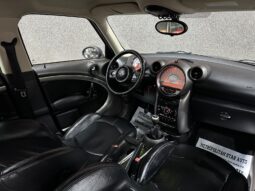 
										Mini Cooper Countryman full									