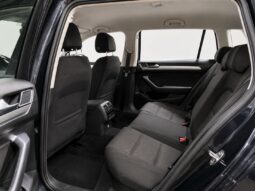 
										VW Passat Comfortline full									