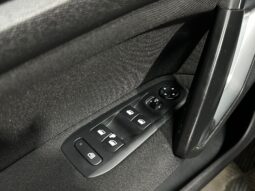 
										Peugeot 308 full									