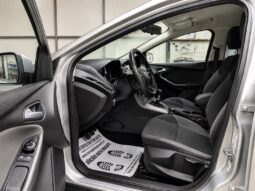 
										Ford Focus “Model Ghia” full									