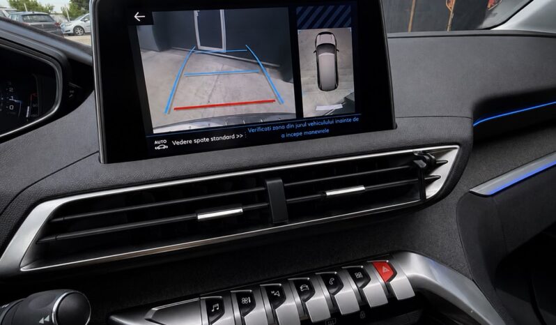 
								Peugeot 5008 full									
