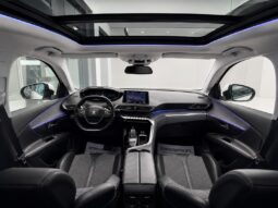 
										Peugeot 5008 full									
