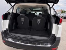 
										Peugeot 5008 full									