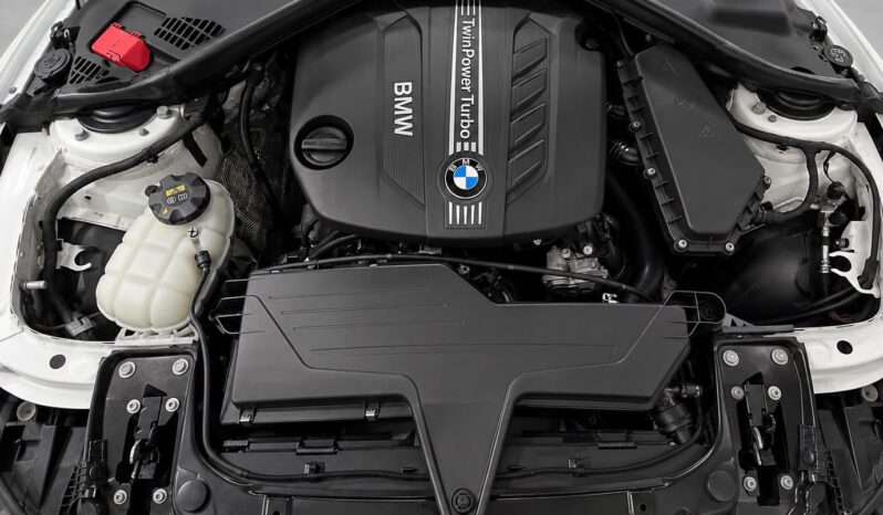 
								BMW Seria 3 GT Sport full									