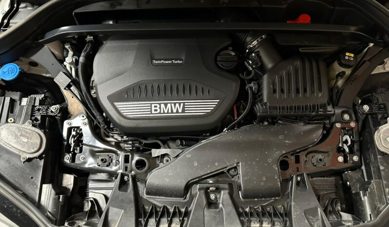 
								BMW X1 full									