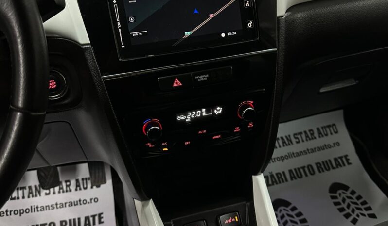 
								Suzuki Vitara full									