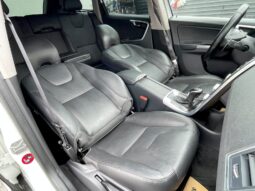 
										Volvo XC60 full									
